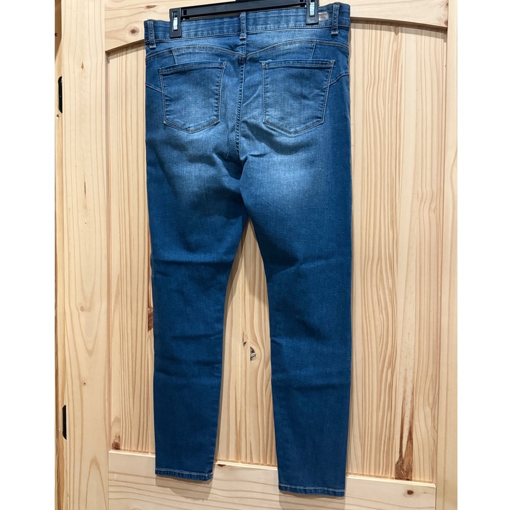 Juicy Couture Womens Size 12 Distressed Skinny Jeans Medium Wash Blue Denim - Picture 5 of 5